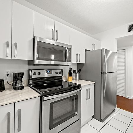 Amazing Condo With Free Parking In Brickell Маями Екстериор снимка